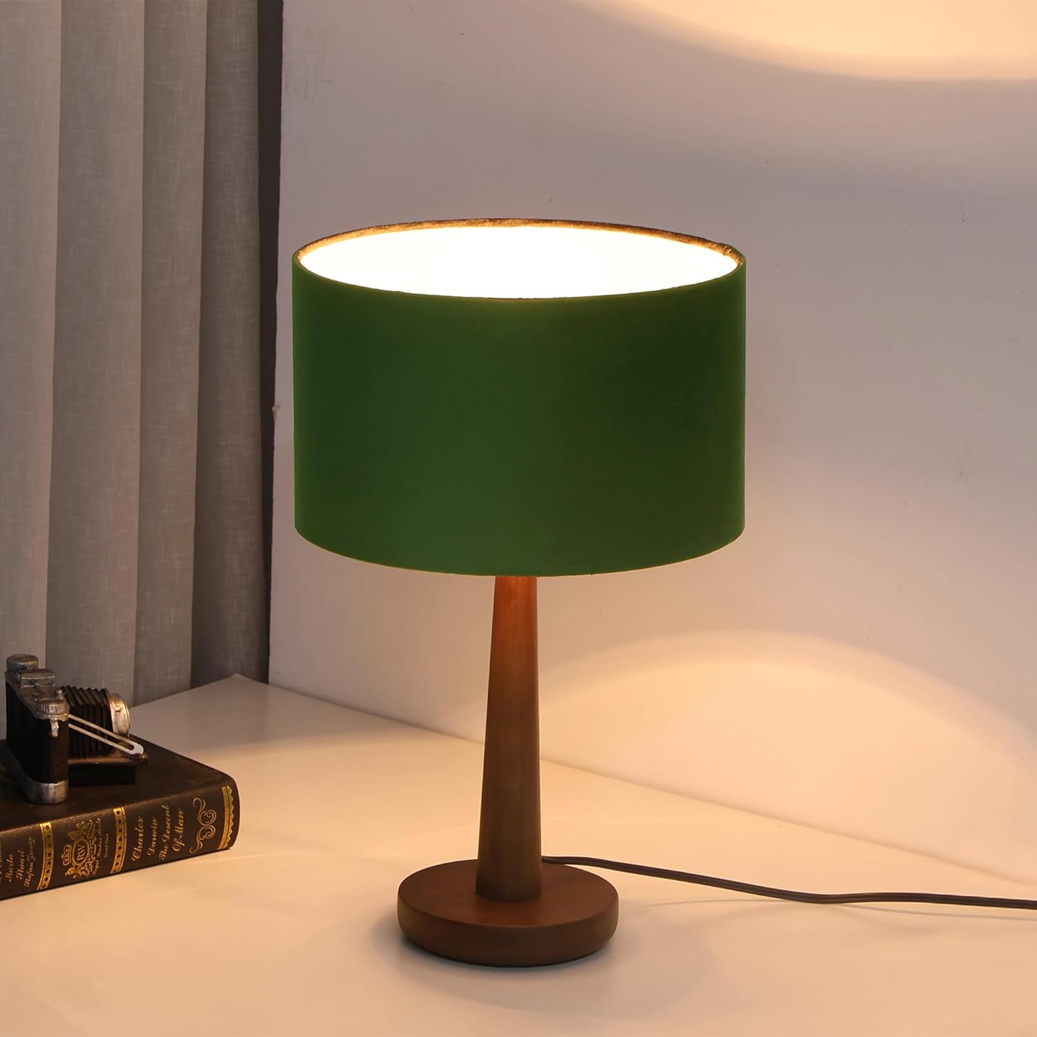 18.5" Table Lamp for Living Room, Dimmable Modern Walnut Wood Desk Lamps for Bedroom, UL Listed Nightstand Lamp, End Table Lamps for Console Entryway, Office, Dorm, Home Decor, Green Velvet Shade